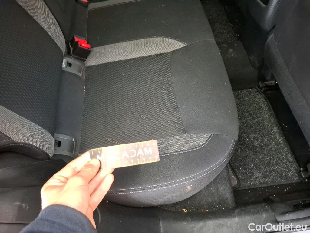  Nissan  Qashqai NISSAN  / 2017 / 5P / Crossover 1.5 DCI 115 Business Edition #24