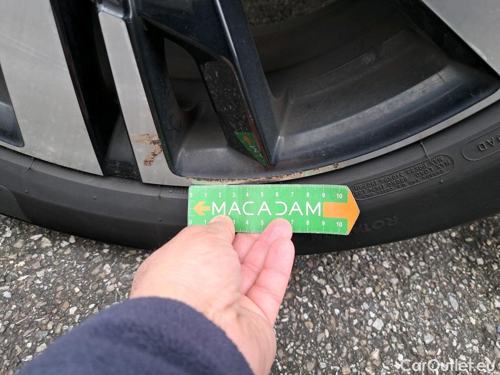  Peugeot  3008  GT 1.5 HDi 130CV BVM6 E6d #18