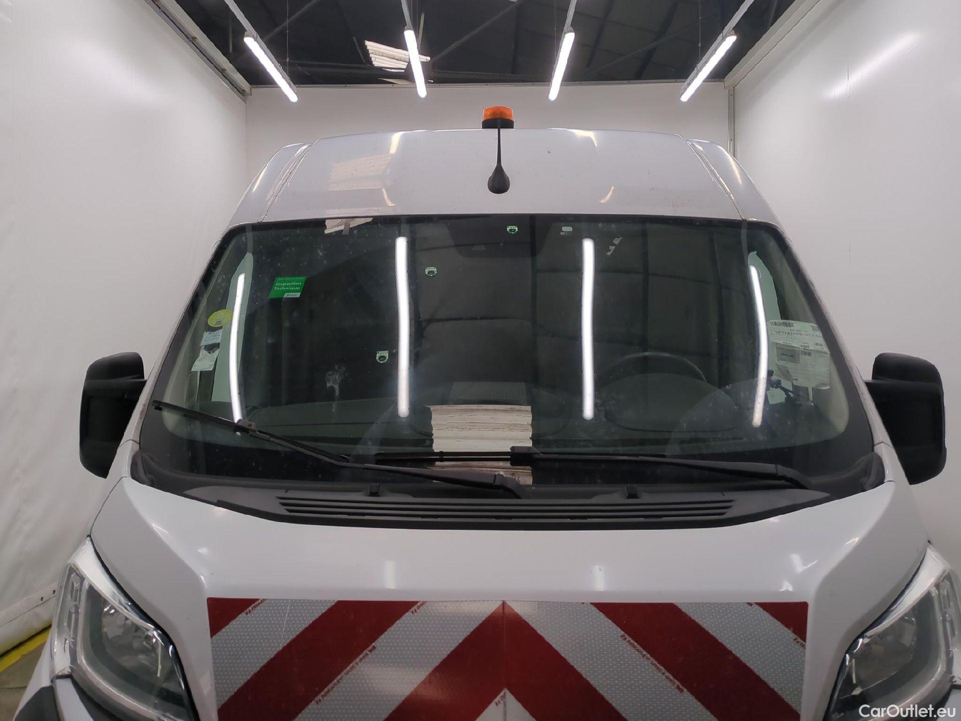  Citroen  Jumper CITROEN  / 2014 / 4P / Fourgon tôlé 30 L2H2 BlueHDi 120 S&S BVM6 Driver #25