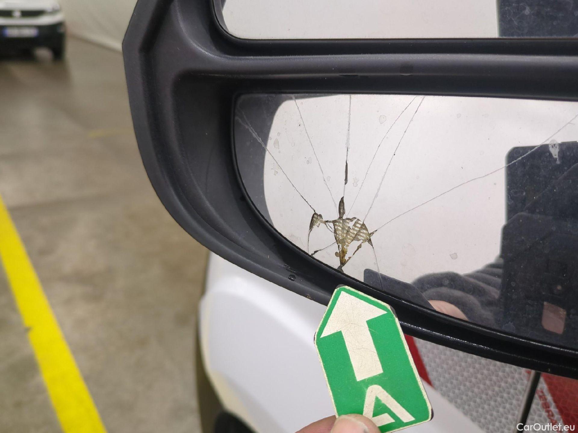  Citroen  Jumper CITROEN  / 2014 / 4P / Fourgon tôlé 30 L2H2 BlueHDi 120 S&S BVM6 Driver #32