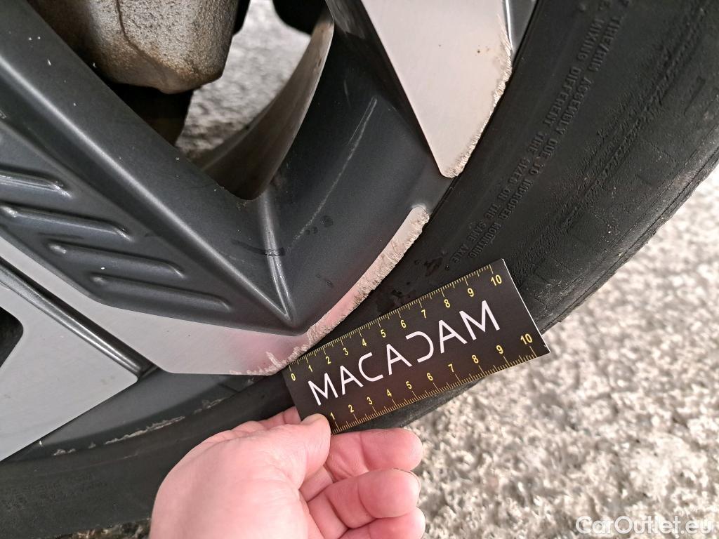  Hyundai  Tucson HYUNDAI  / 2020 / 5P / SUV 1.6 PHEV 265 HTRAC EXECUTIVE 4WD AUTO #30