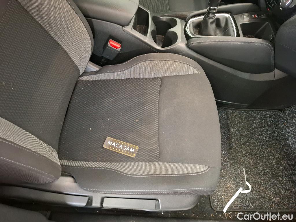  Nissan  Qashqai NISSAN  / 2017 / 5P / Crossover 1.5 DCI 115 Business Edition #22