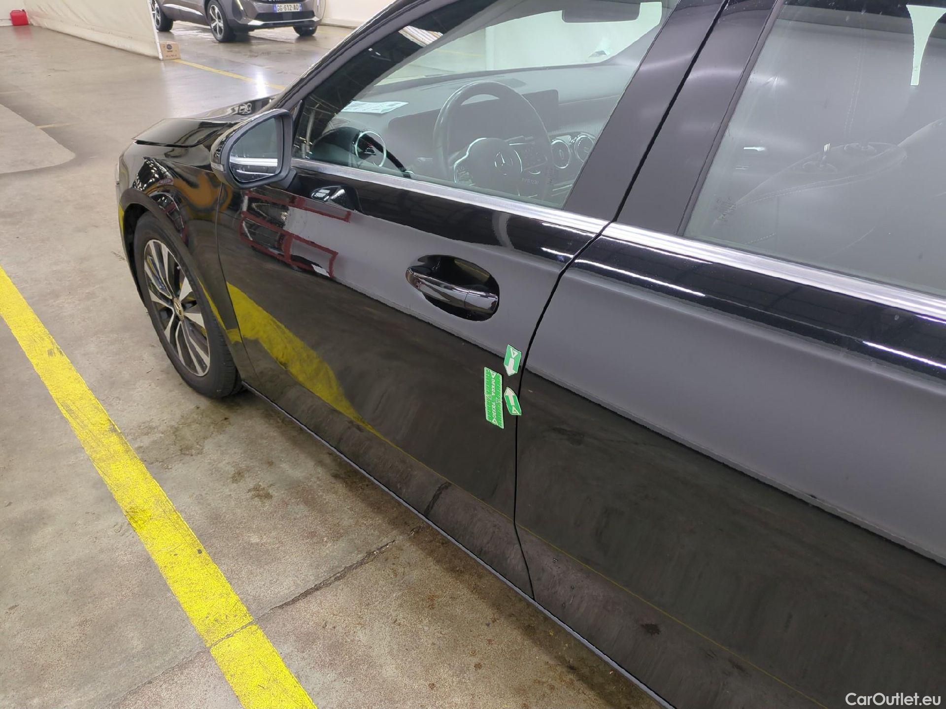  Mercedes  A-Klasse MERCEDES-BENZ Classe A Compact / 2018 / 5P / Berline A 200 d Business Line 8G-DCT #13