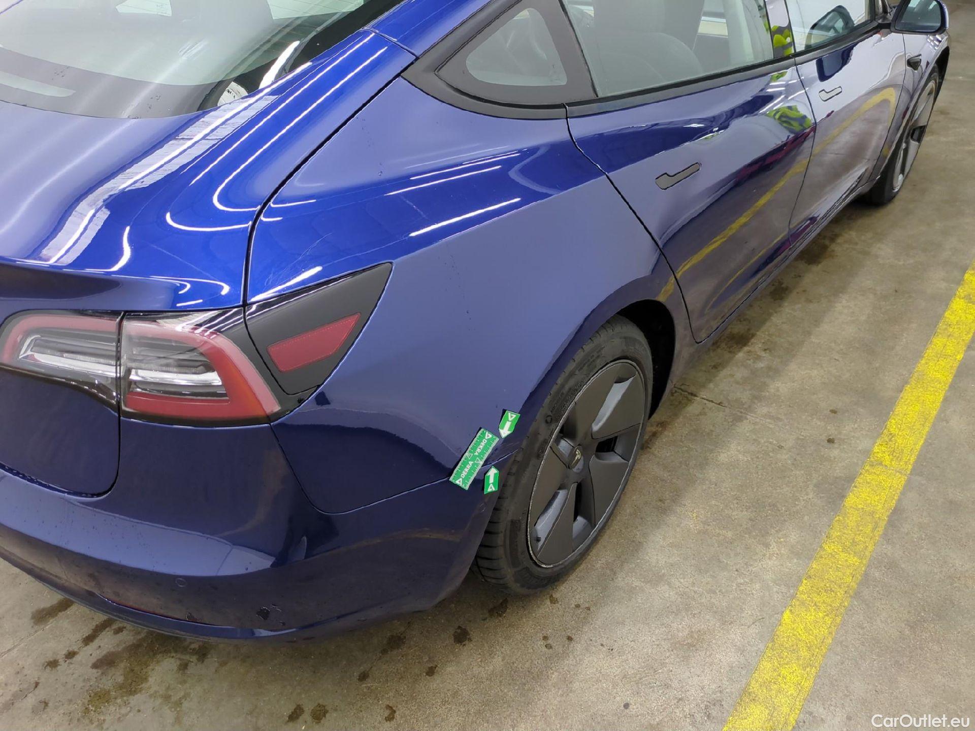  Tesla  Model 3 TESLA  / 2018 / 4P / Berline Autonomie Standard Plus RWD #40