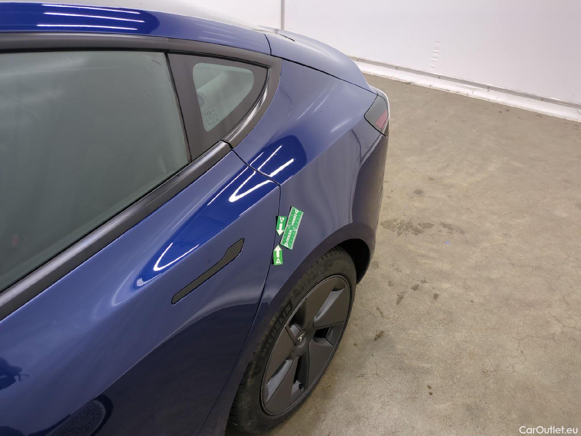  Tesla  Model 3 TESLA  / 2018 / 4P / Berline Autonomie Standard Plus RWD #38