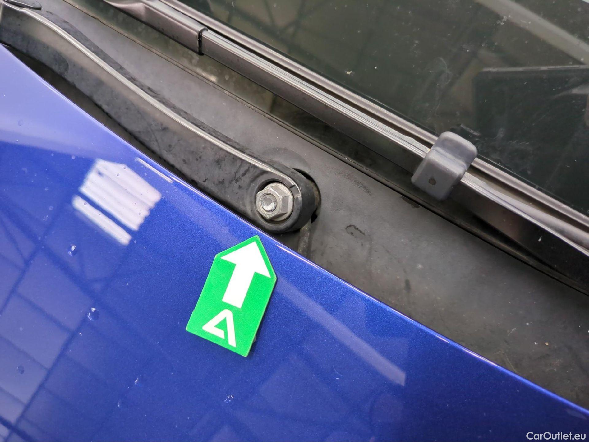  Tesla  Model 3 TESLA  / 2018 / 4P / Berline Autonomie Standard Plus RWD #43