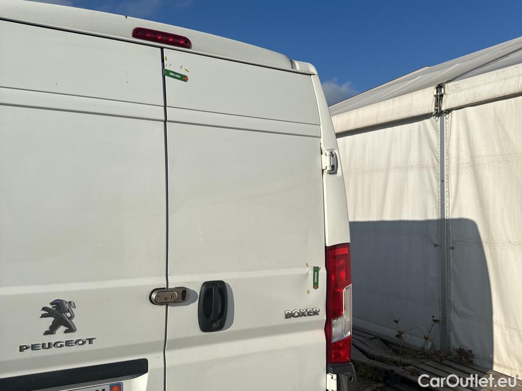  Peugeot  Boxer PEUGEOT  VU 4p Fourgon BLUEHDI 130 PREMIUM PA 333 L2H2 #1