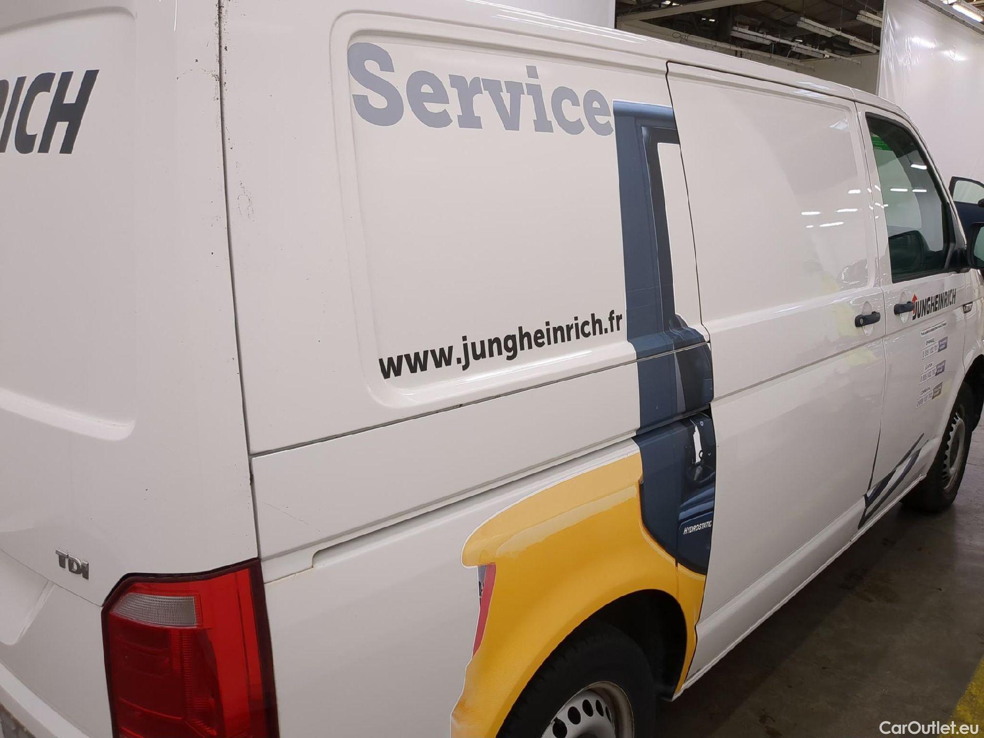  Volkswagen  Transporter T6  Fourgon 2.0 100CV BVM5 #2