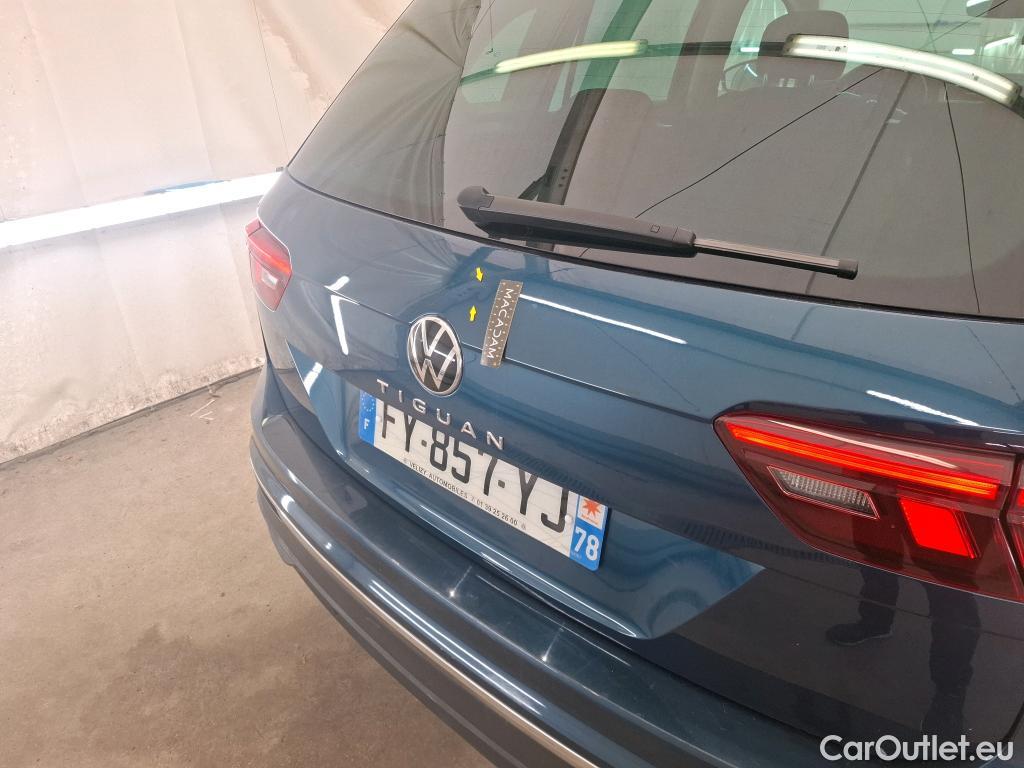  Volkswagen  Tiguan VOLKSWAGEN  / 2020 / 5P / SUV 2.0 TDI 150 DSG7 Life Business #26