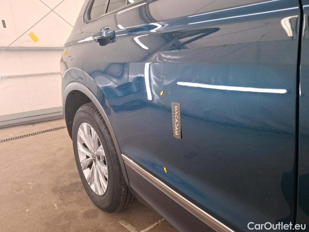  Volkswagen  Tiguan VOLKSWAGEN  / 2020 / 5P / SUV 2.0 TDI 150 DSG7 Life Business #7