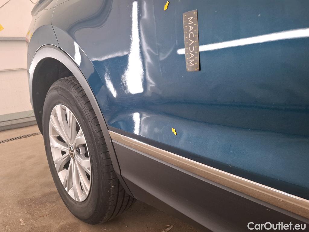  Volkswagen  Tiguan VOLKSWAGEN  / 2020 / 5P / SUV 2.0 TDI 150 DSG7 Life Business #8