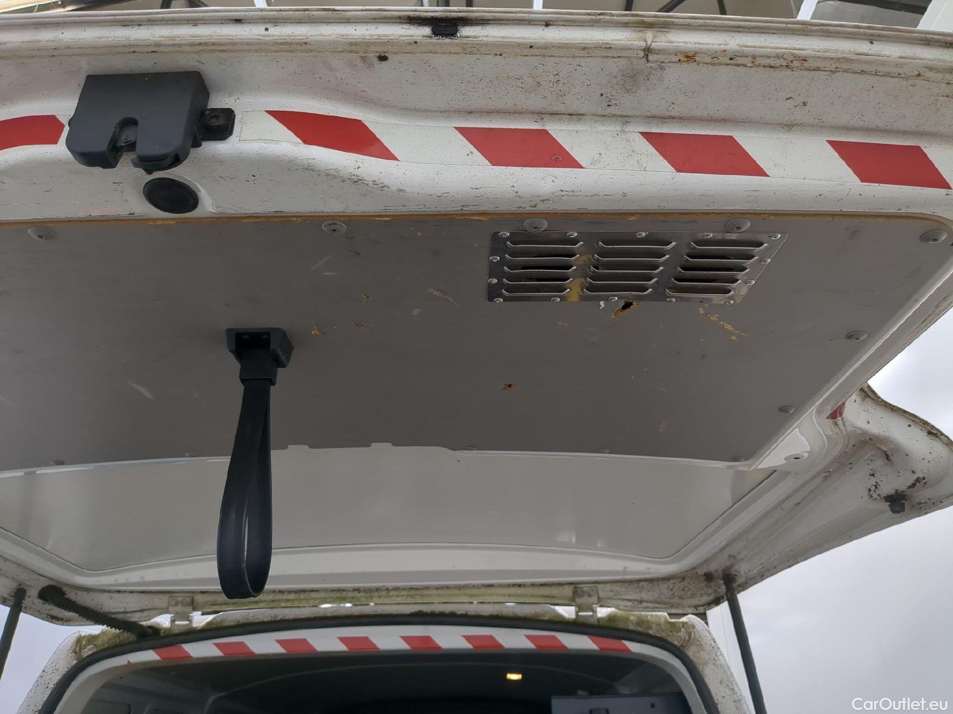  Volkswagen  Transporter T6  Fourgon 2.0 100CV BVM5 #7