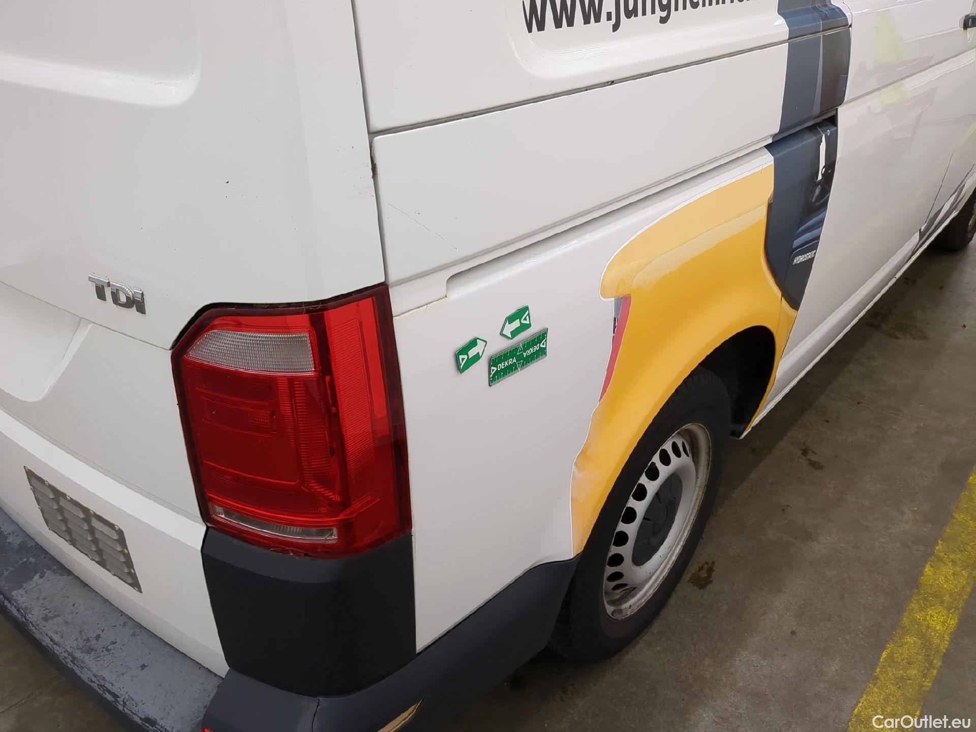  Volkswagen  Transporter T6  Fourgon 2.0 100CV BVM5 #20