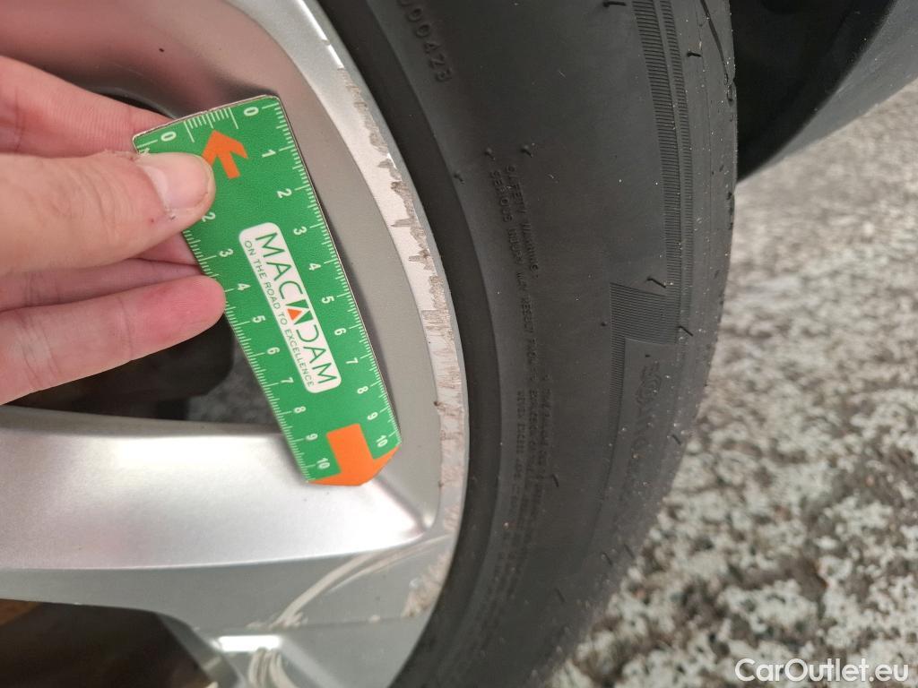  Citroen  C5 CITROEN  Aircross / 2018 / 5P / SUV Hybrid 225 ë-EAT8 Business #5