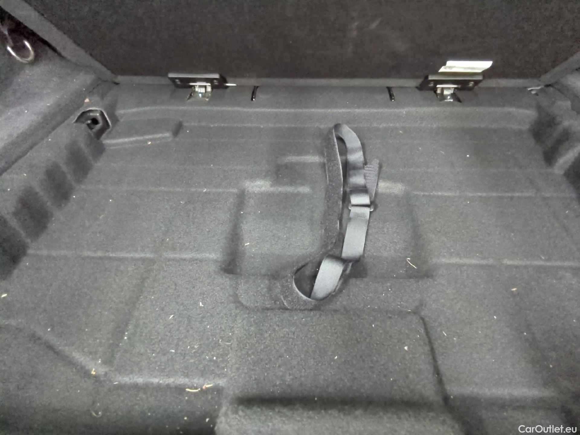  Bmw  Serie 3 Série 3 Touring 318 d Lounge 2.0 150CV BVA8 E6d #1