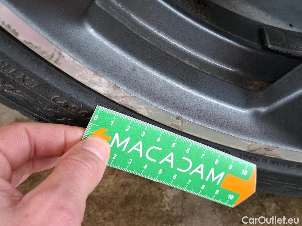  Bmw  X2 Série  sDrive 18d M Sport 2.0 150CV BVA8 E6d #13