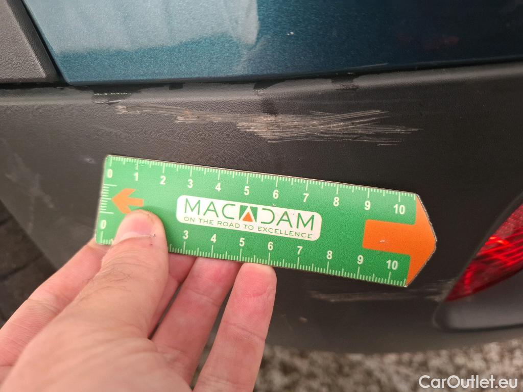  Citroen  C5 CITROEN  Aircross / 2018 / 5P / SUV Hybrid 225 ë-EAT8 Business #19