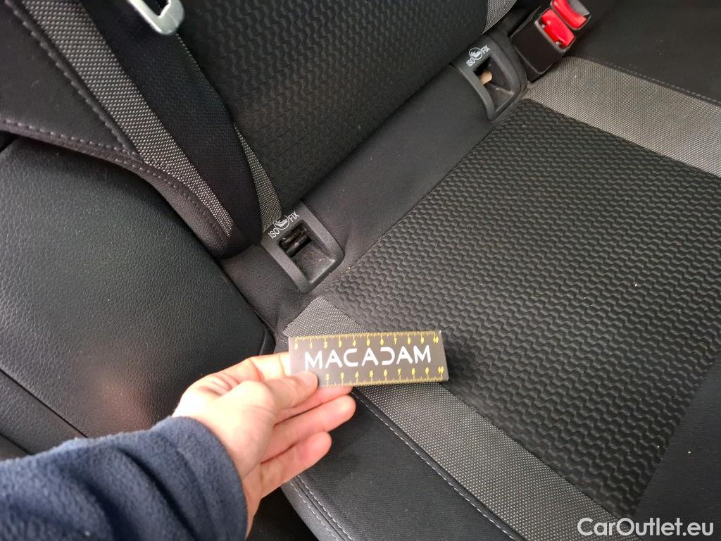  Nissan  Qashqai NISSAN  / 2017 / 5P / Crossover 1.5 DCI 115 DCT Business Edition #47