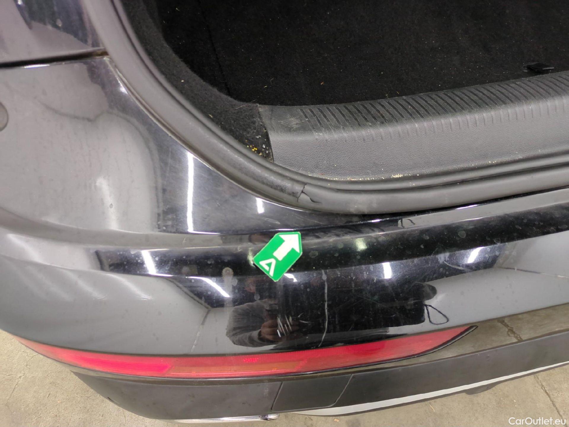  DS  DS7 7 Crossback Performance Line 2.0 BlueHDi 180CV BVA8 E6dT #8