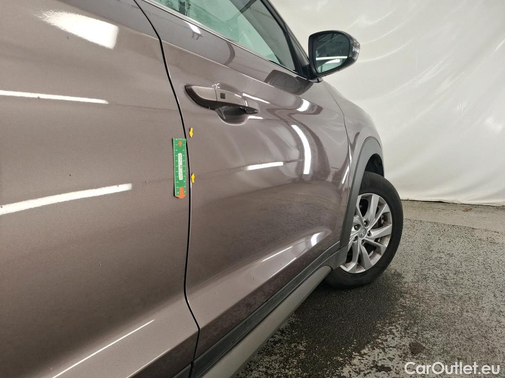  Hyundai  Tucson HYUNDAI  / 2018 / 5P / SUV 1.6 CRDI 115 HYBRID 48V CREATIVE #21