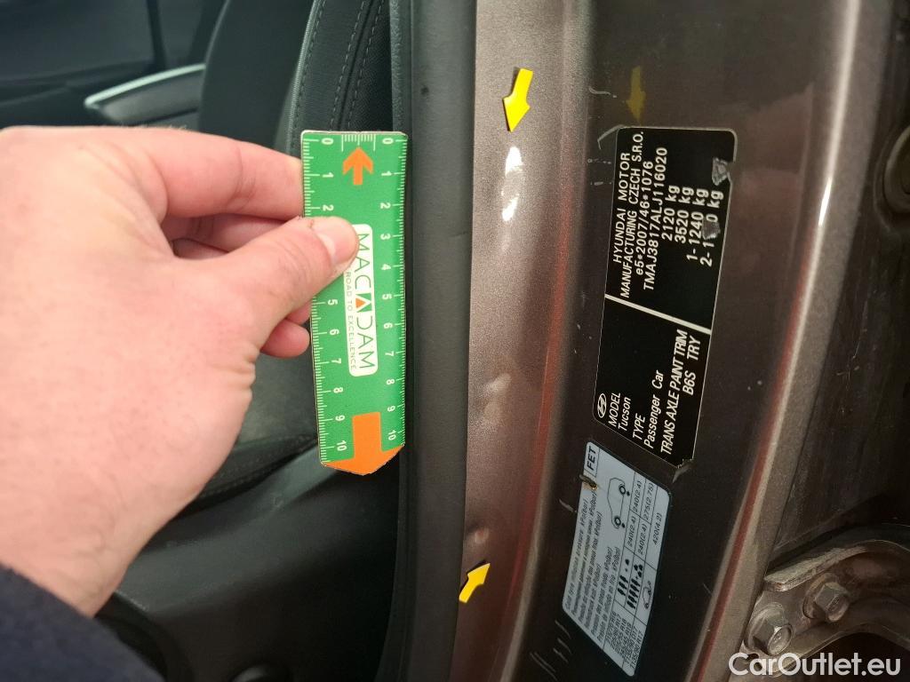  Hyundai  Tucson HYUNDAI  / 2018 / 5P / SUV 1.6 CRDI 115 HYBRID 48V CREATIVE #25