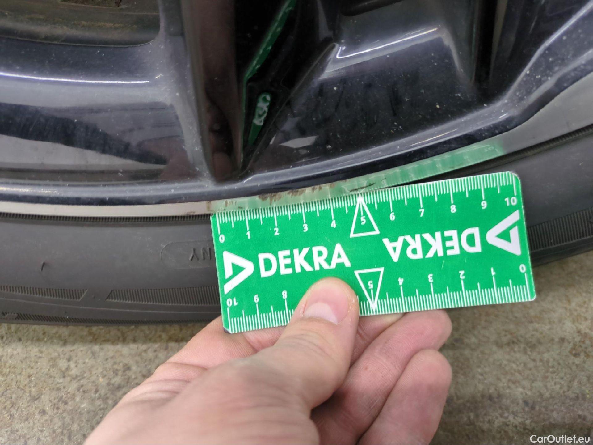  DS  DS7 7 Crossback Performance Line 2.0 BlueHDi 180CV BVA8 E6dT #37