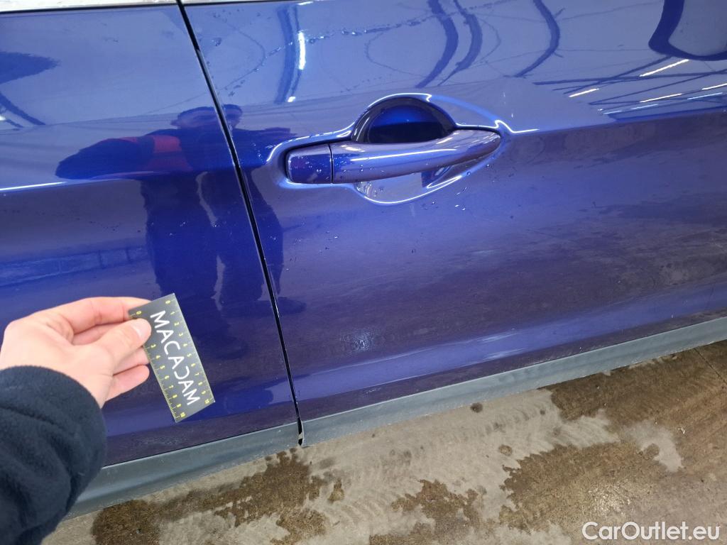  Nissan  Qashqai NISSAN  / 2017 / 5P / Crossover 1.5 DCI 115 DCT Business Edition #51