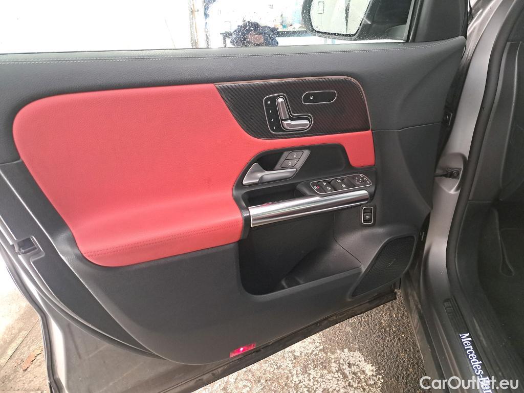  Mercedes  GLA MERCEDES-BENZ  / 2020 / 5P / SUV 2.0  220D AMG LINE 4MATIC DCT #26