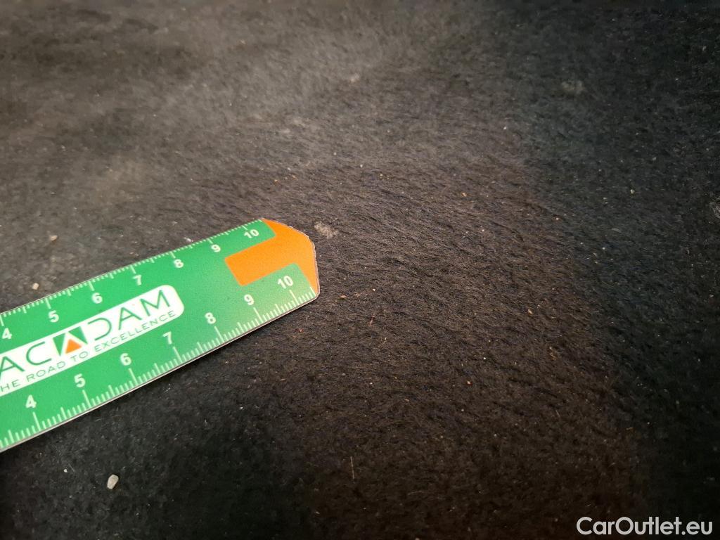  Hyundai  Tucson HYUNDAI  / 2018 / 5P / SUV 1.6 CRDI 115 HYBRID 48V CREATIVE #6