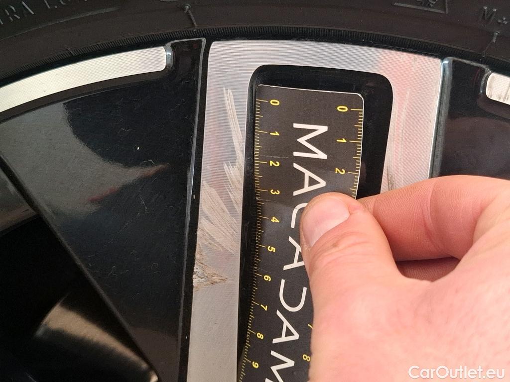  Mercedes  GLA MERCEDES-BENZ  / 2020 / 5P / SUV 2.0  200 D BUSINESS LINE DCT #7