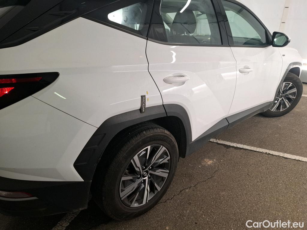  Hyundai  Tucson  Business Mild-Hybrid 2WD 1.6 CRDI 135CV BVA7 E6d #17