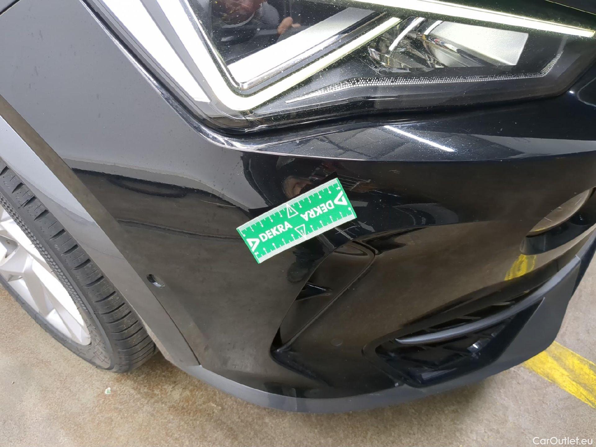  Cupra  Formentor CUPRA  / 2020 / 5P / SUV 1.4 e-HYBRID 204ch DSG6 Business Edition #4