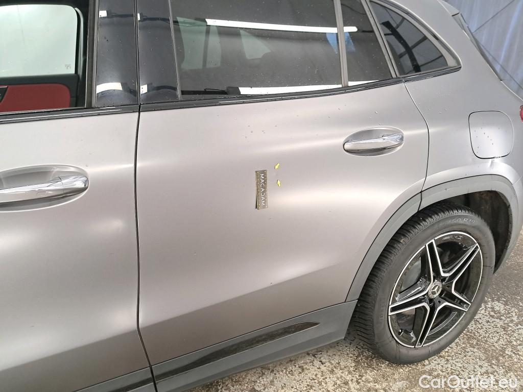  Mercedes  GLA MERCEDES-BENZ  / 2020 / 5P / SUV 2.0  220D AMG LINE 4MATIC DCT #20