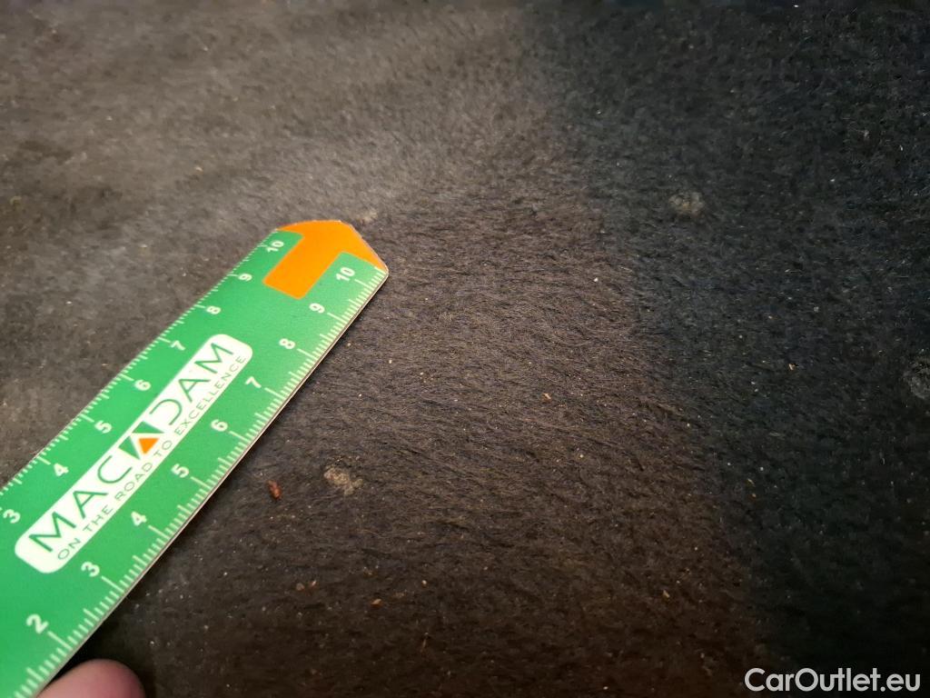  Hyundai  Tucson HYUNDAI  / 2018 / 5P / SUV 1.6 CRDI 115 HYBRID 48V CREATIVE #7