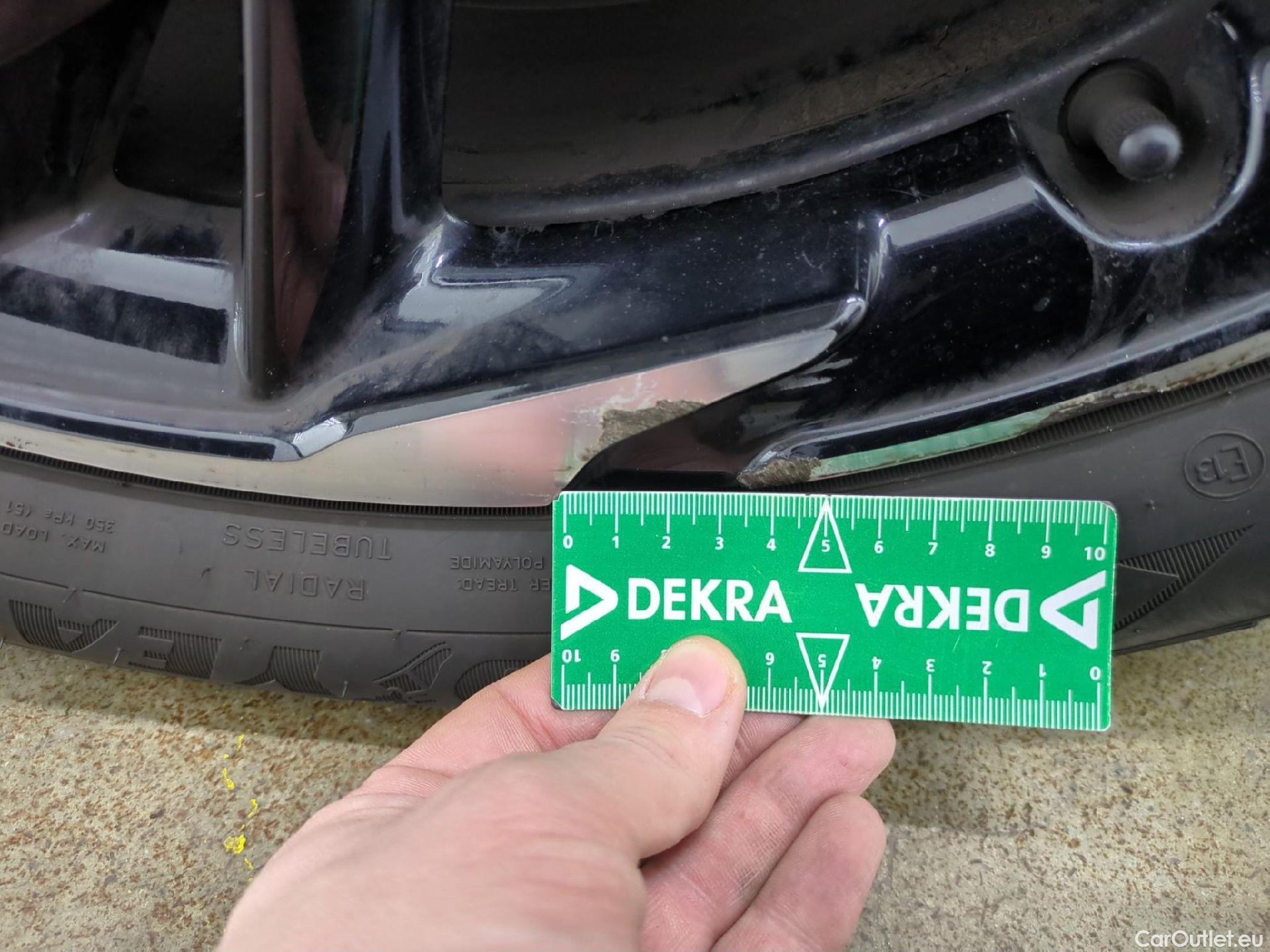  DS  DS7 7 Crossback Performance Line 2.0 BlueHDi 180CV BVA8 E6dT #23