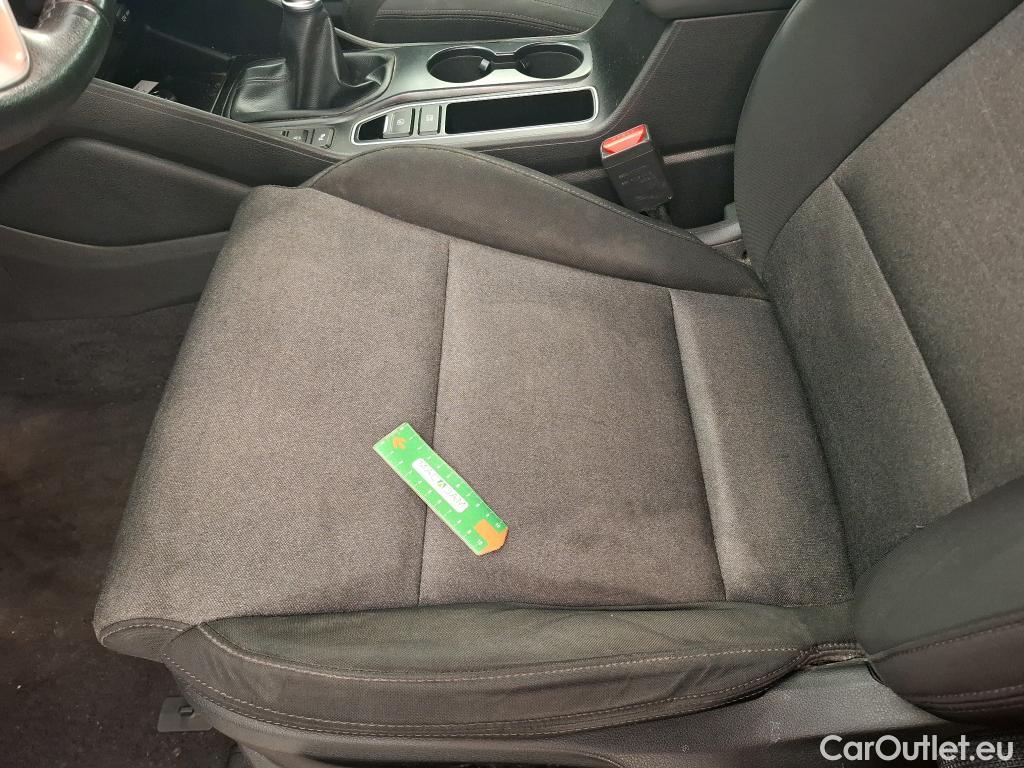  Hyundai  Tucson HYUNDAI  / 2018 / 5P / SUV 1.6 CRDI 115 HYBRID 48V CREATIVE #59