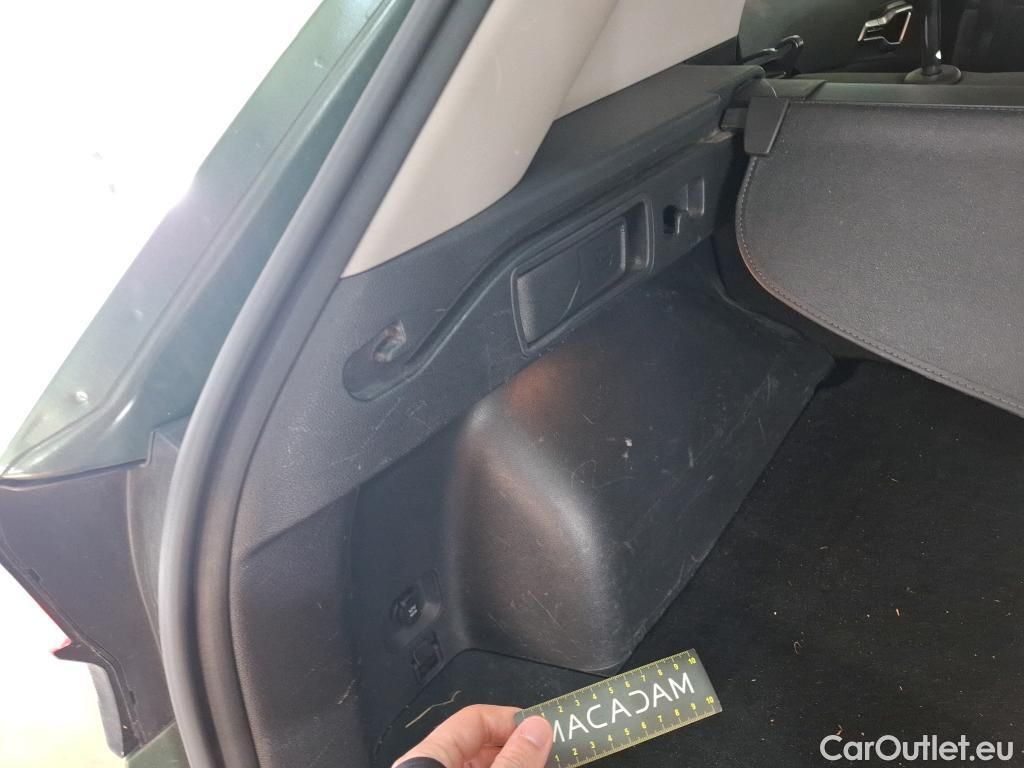  KIA  Sportage KIA  / 2021 / 5P / SUV 1.6 T-GDI 265 PHEV AUTO 4WD ACTIVE BUSIN #34