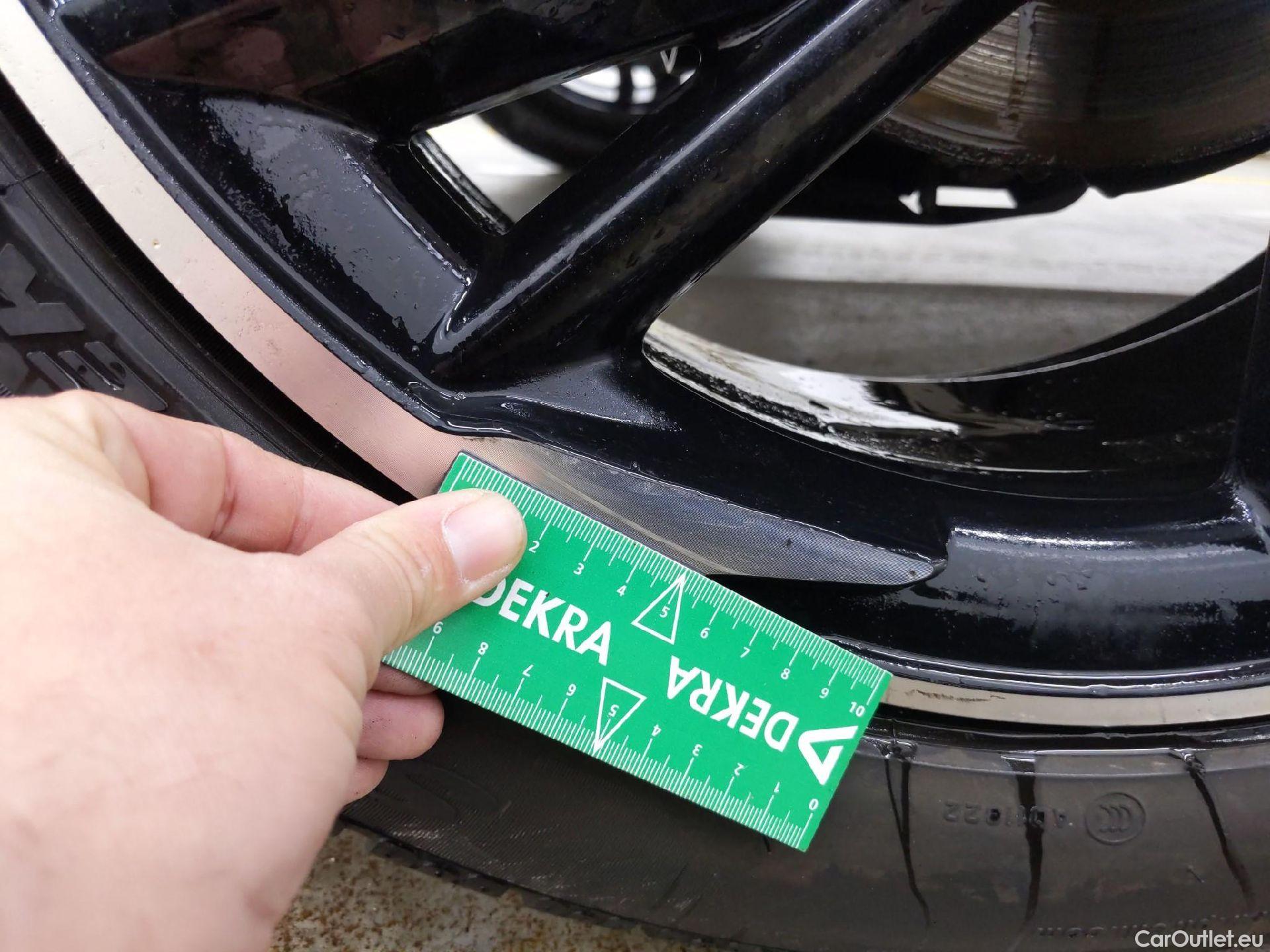  DS  DS7 7 Crossback Performance Line + 1.5 BlueHDi 130CV BVA8 E6d #19