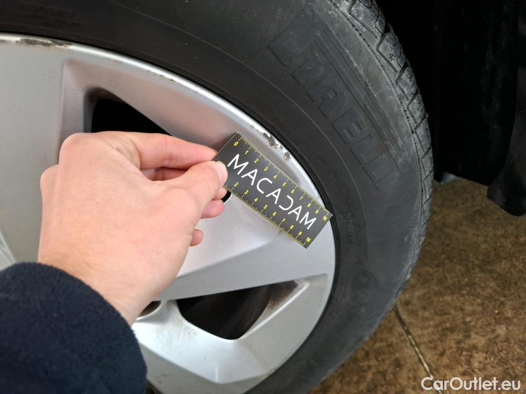  Nissan  Qashqai NISSAN  / 2017 / 5P / Crossover 1.5 DCI 115 DCT Business Edition #18