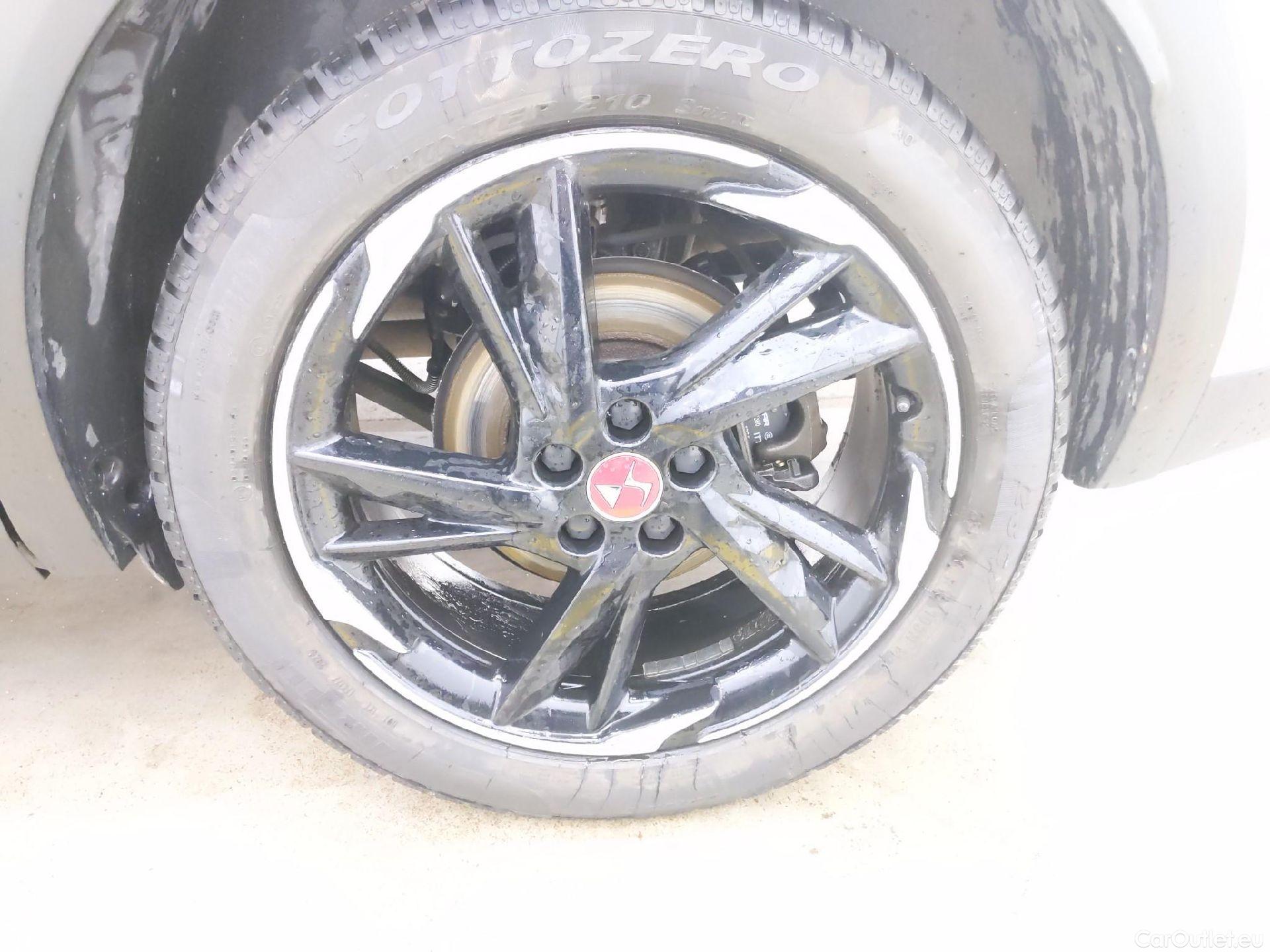  DS  DS7 7 Crossback Performance Line + 1.5 BlueHDi 130CV BVA8 E6d #17