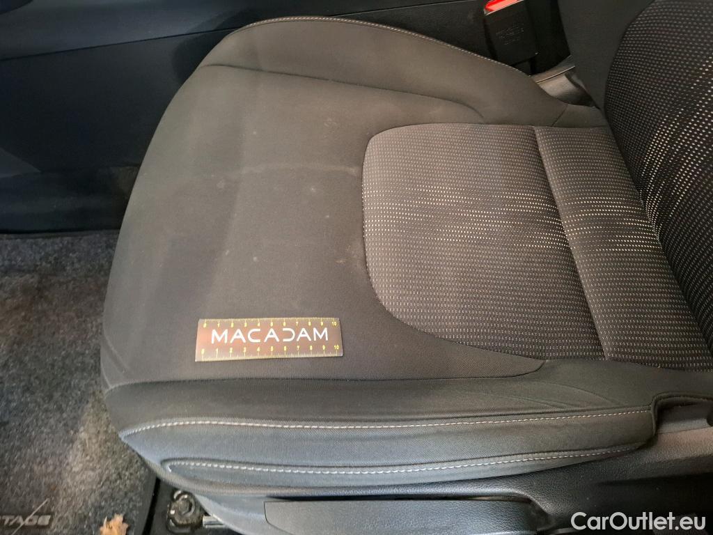  KIA  Sportage KIA  / 2021 / 5P / SUV 1.6 T-GDI 265 PHEV AUTO 4WD ACTIVE BUSIN #51