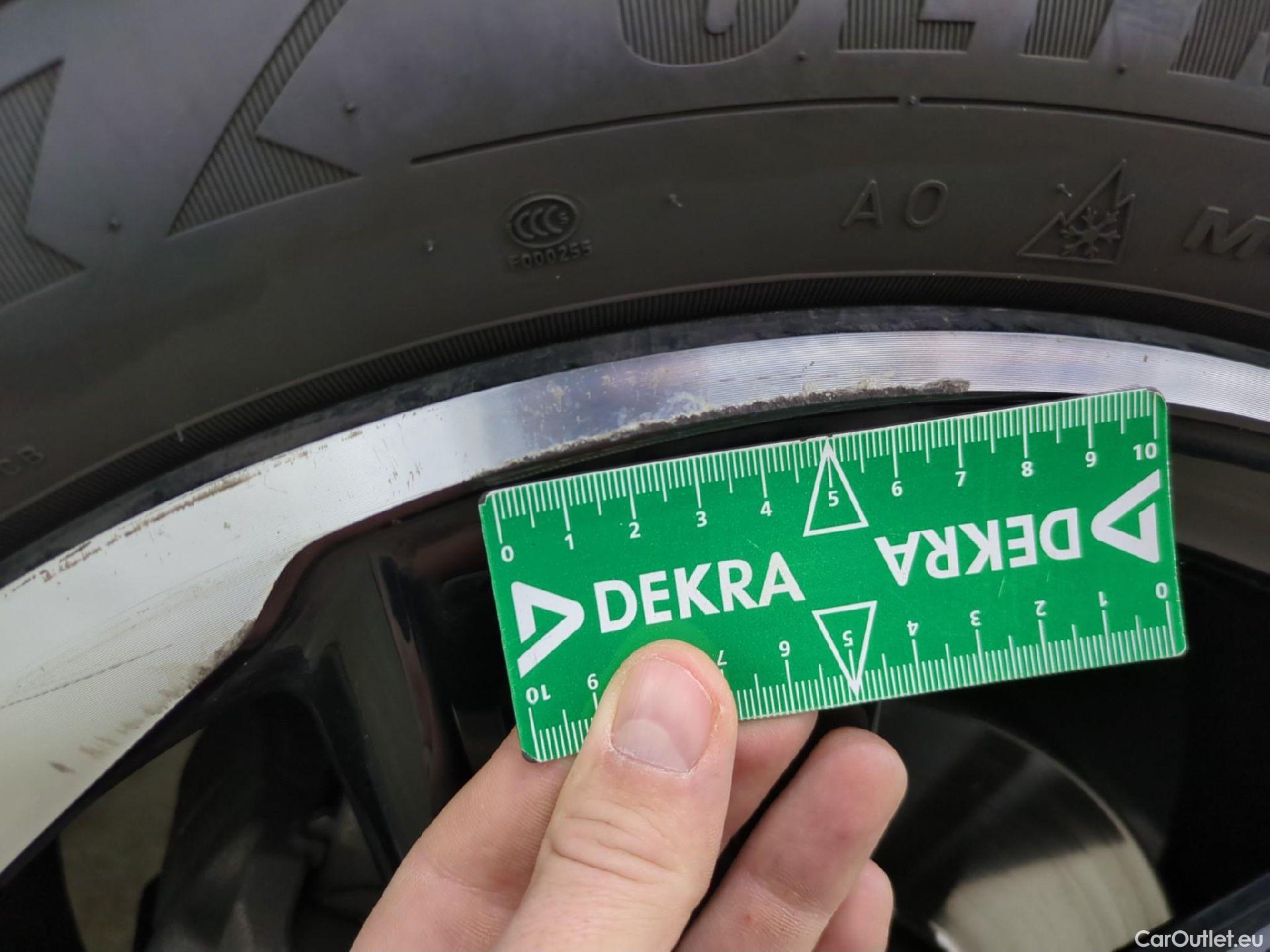  DS  DS7 7 Crossback Performance Line 2.0 BlueHDi 180CV BVA8 E6dT #26