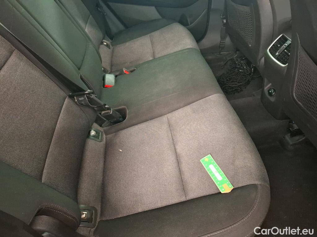  Hyundai  Tucson HYUNDAI  / 2018 / 5P / SUV 1.6 CRDI 115 HYBRID 48V CREATIVE #58