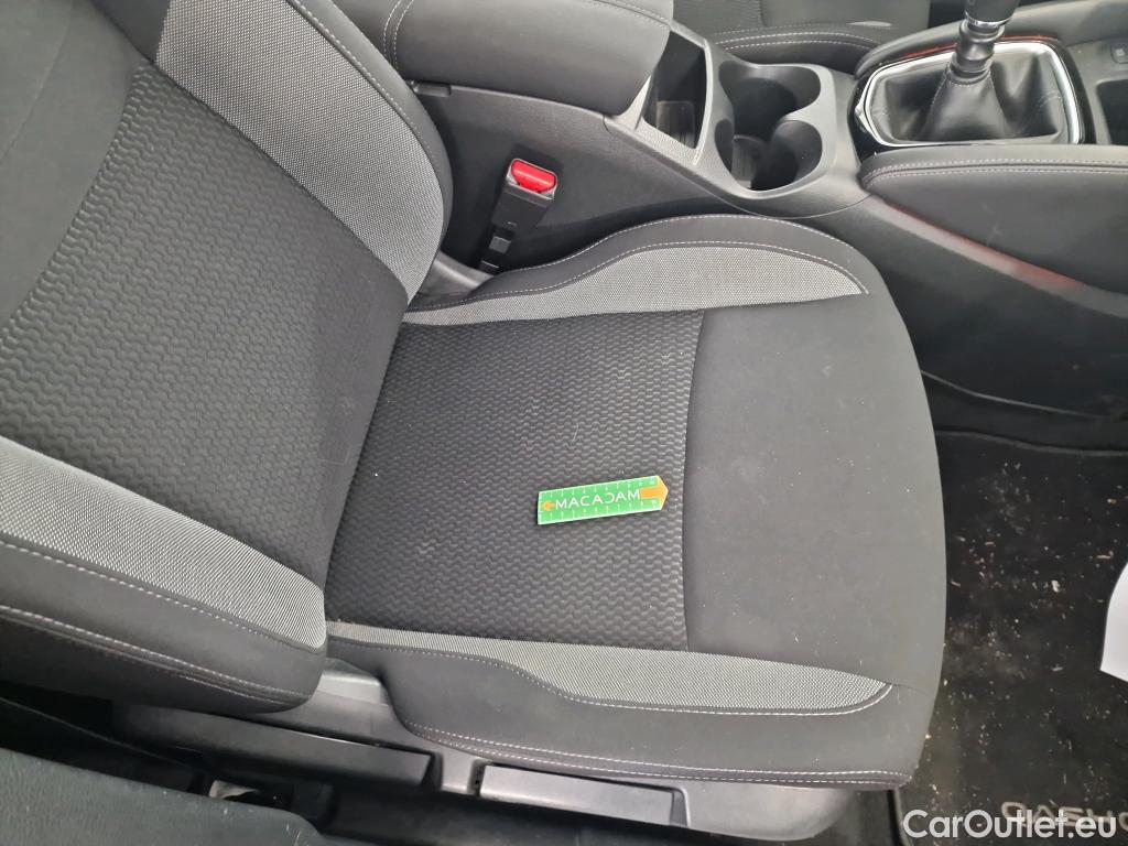  Nissan  Qashqai NISSAN  / 2017 / 5P / Crossover &1.5 DCI 110 BUSINESS EDITION #6