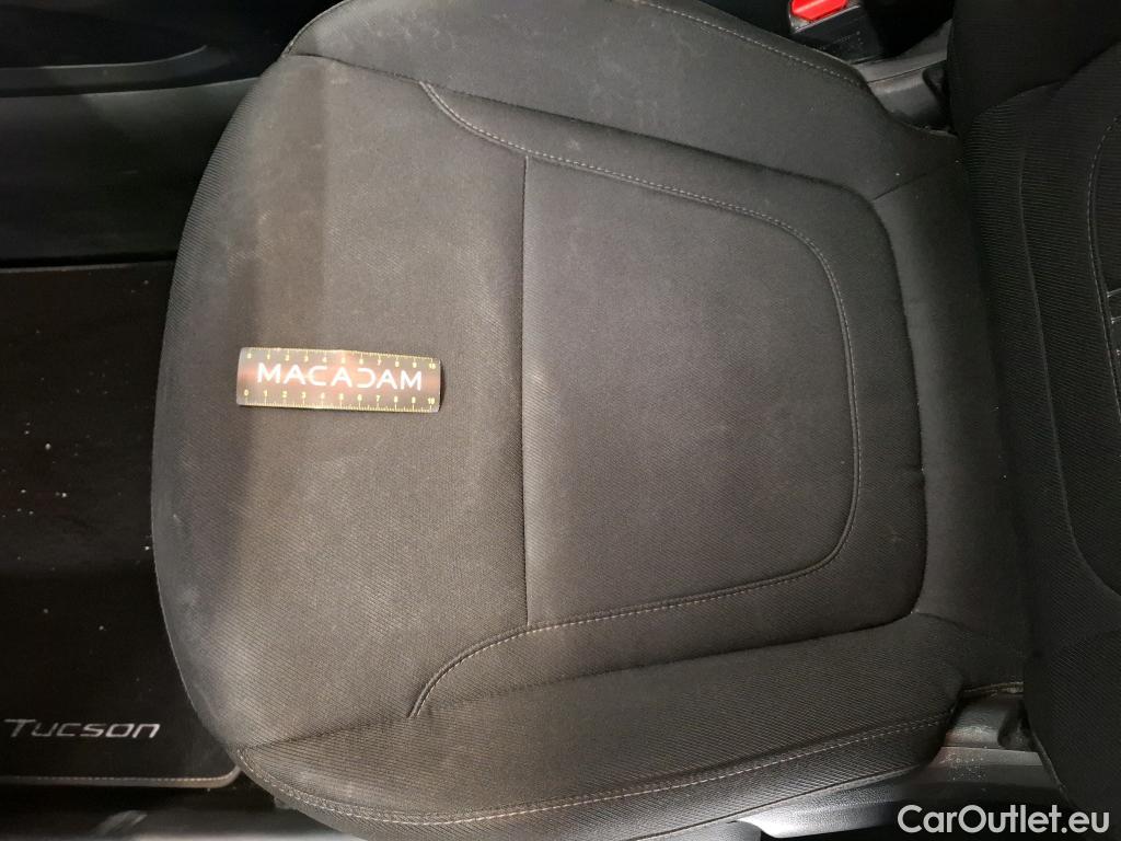  Hyundai  Tucson  Business Mild-Hybrid 2WD 1.6 CRDI 135CV BVA7 E6d #12