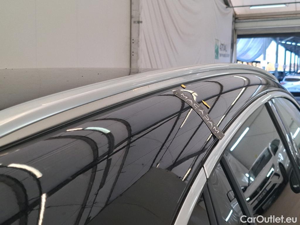  Mercedes  GLA MERCEDES-BENZ  / 2020 / 5P / SUV 2.0  200 D BUSINESS LINE DCT #16