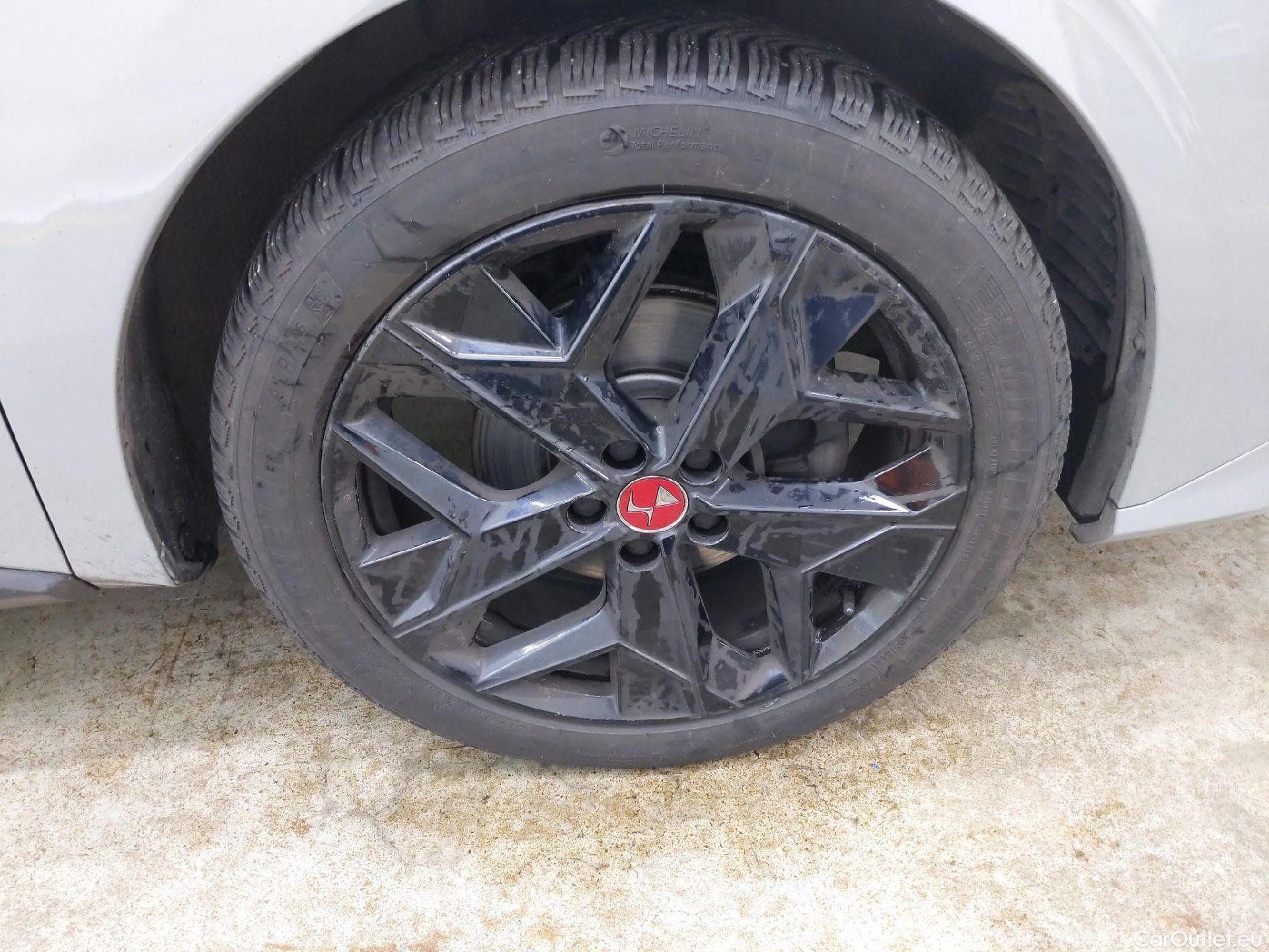  DS  DS4 4 Performance Line+ 1.5 BlueHDi 130CV BVA8 E6d #7