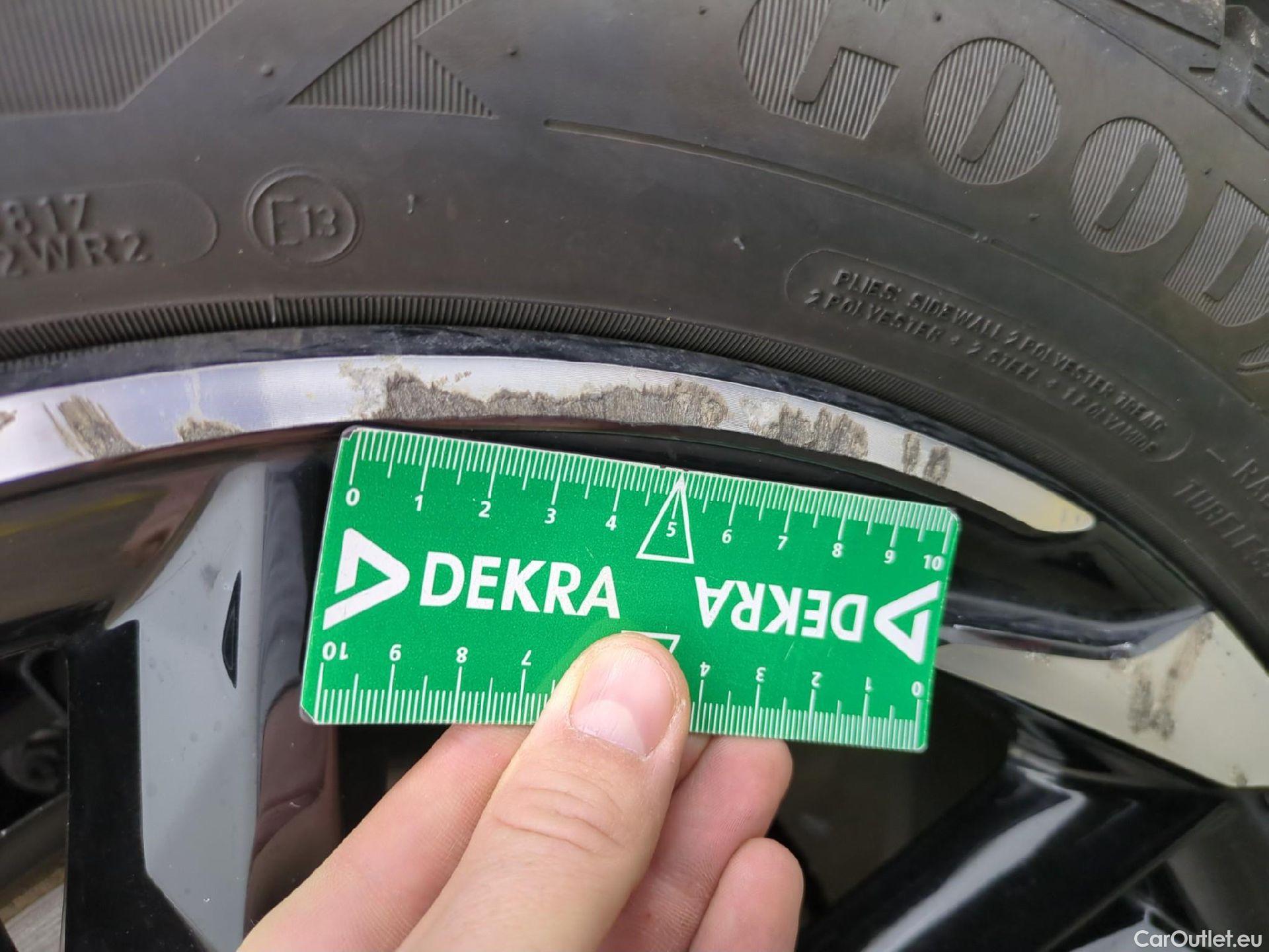  DS  DS7 7 Crossback Performance Line 2.0 BlueHDi 180CV BVA8 E6dT #38