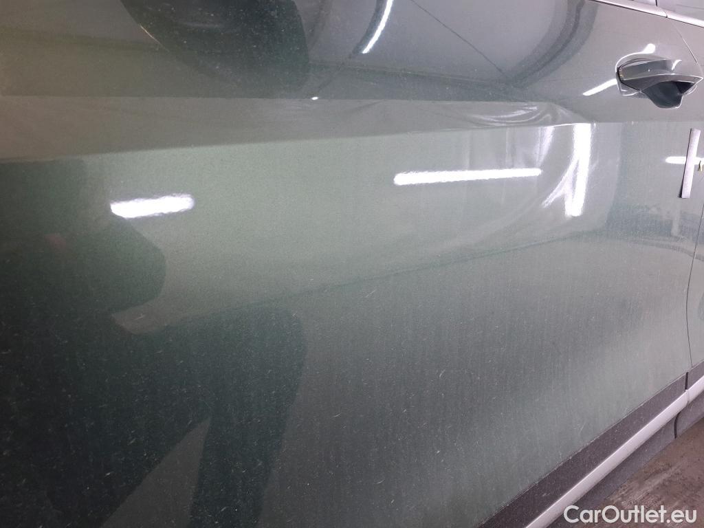  KIA  Sportage KIA  / 2021 / 5P / SUV 1.6 T-GDI 265 PHEV AUTO 4WD ACTIVE BUSIN #44