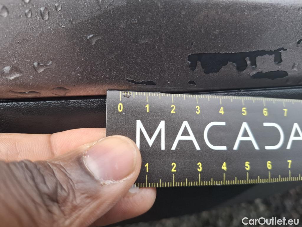  Hyundai  Tucson HYUNDAI  / 2018 / 5P / SUV 1.6 CRDI 115 HYBRID 48V CREATIVE #35